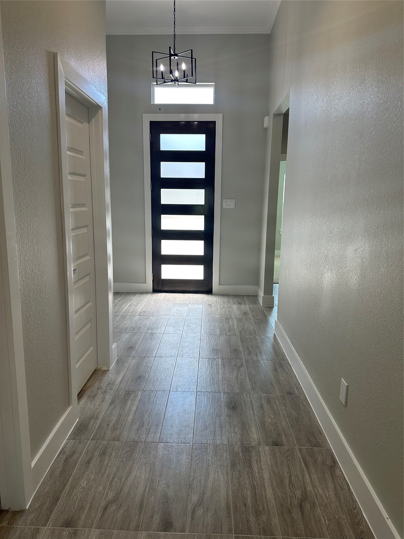 630 Ezekiel Smith Street, Prairie View, TX 77484 View of Entry Way from inside