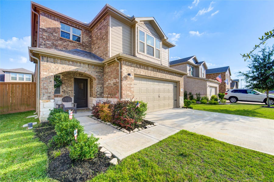 Property photo for 1016 Caramel Shores Drive, Katy, TX