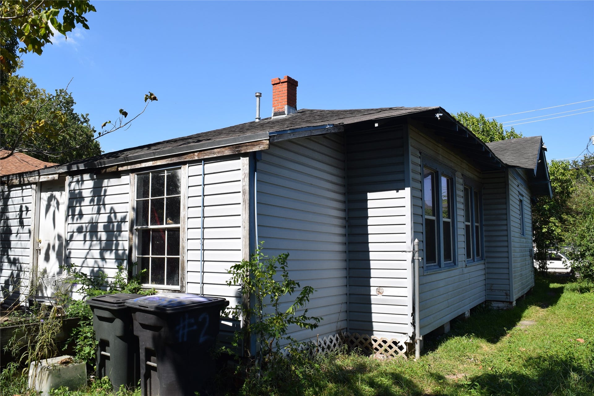 1110 Paschall Street, Houston, TX 77009 side