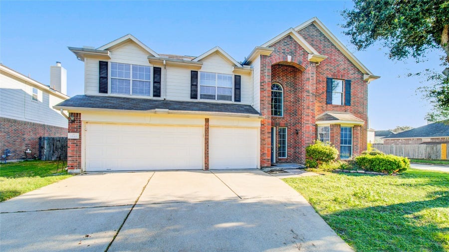 Property photo for 1448 W April Rain Court, Missouri City, TX