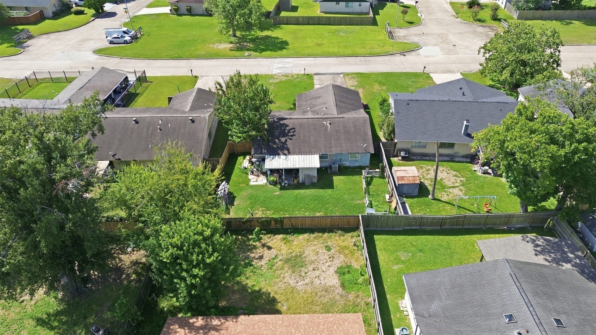 2626 John Ralston Road, Houston, TX 77013 2626 John Ralston Road, Houston, TX 77013
