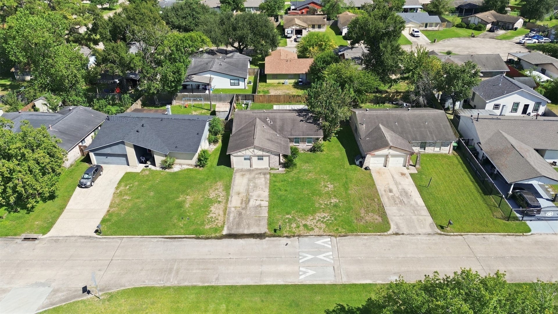 2626 John Ralston Road, Houston, TX 77013 2626 John Ralston Road, Houston, TX 77013