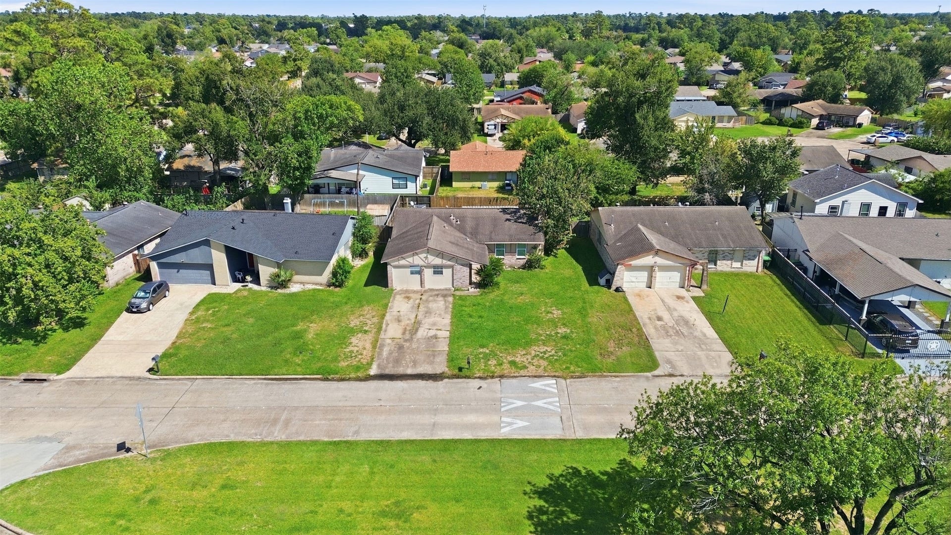 2626 John Ralston Road, Houston, TX 77013 2626 John Ralston Road, Houston, TX 77013