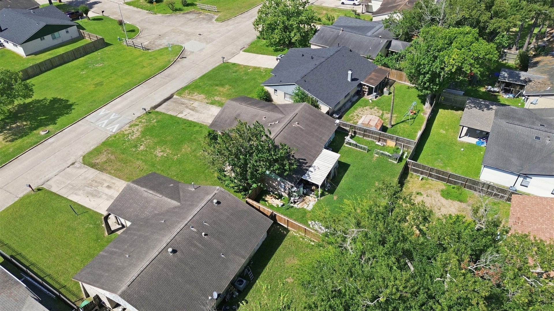 2626 John Ralston Road, Houston, TX 77013 2626 John Ralston Road, Houston, TX 77013