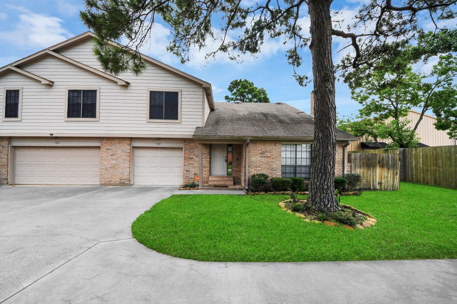 Property photo for 7821 Theissetta Drive, #141, Spring, TX