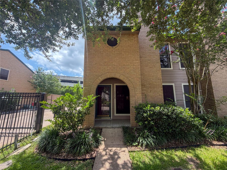 Property photo for 17758 Kings Park Lane, Houston, TX