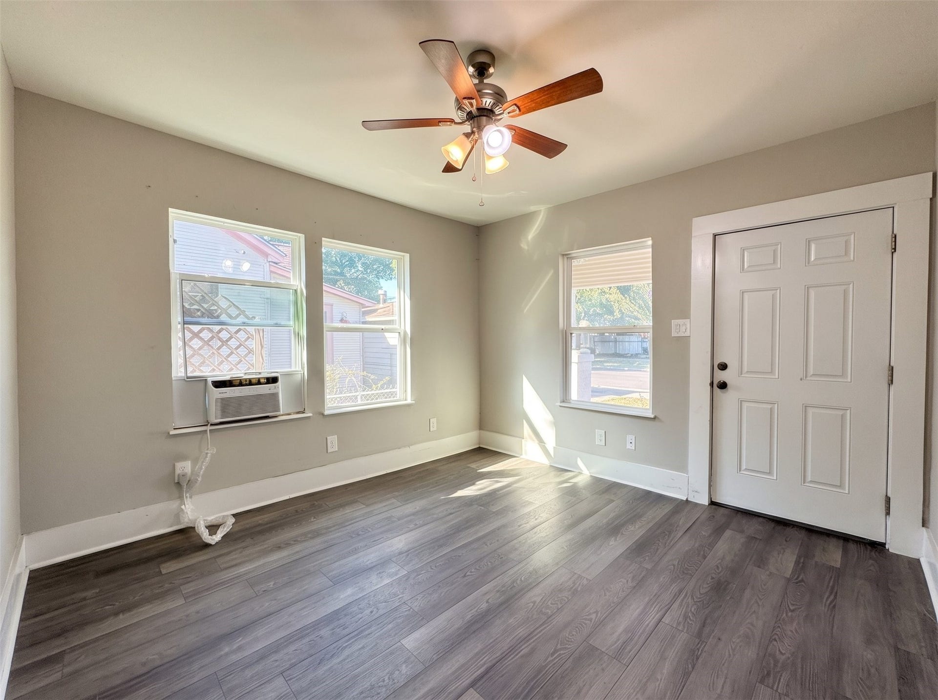 7414 Canal Street, Houston, TX 77011 Unit B