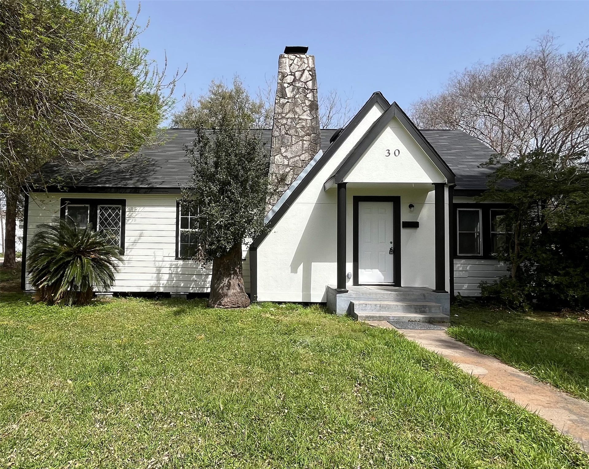 30 12th Avenue N, Texas City, TX 77590 30 12th Avenue N, Texas City, TX 77590