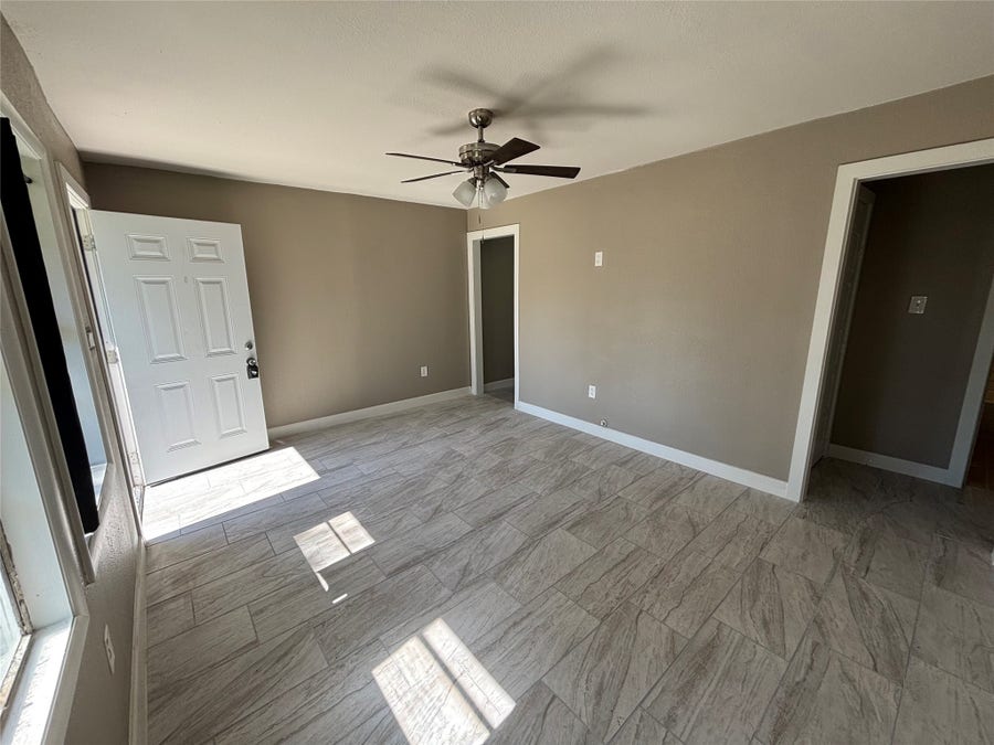 Property photo for 1503 Teanaway Lane, Houston, TX