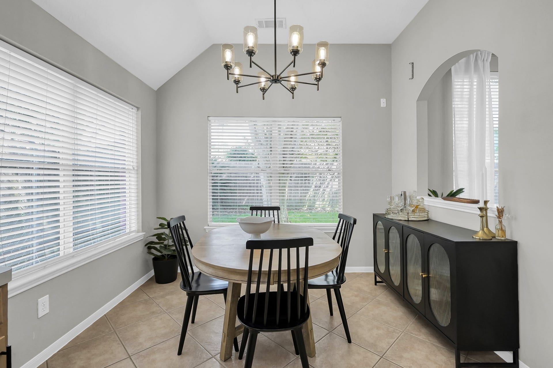1427 Chesterpoint Drive, Spring, TX 77386 1427 Chesterpoint Drive, Spring, TX 77386