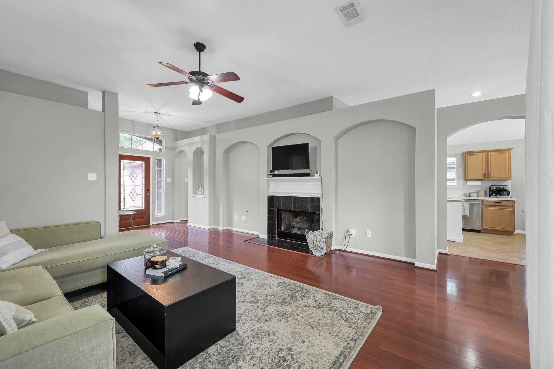 1427 Chesterpoint Drive, Spring, TX 77386 1427 Chesterpoint Drive, Spring, TX 77386