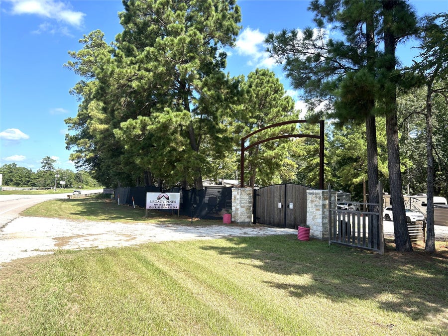 Property photo for 14340 N Highway 75, Willis, TX