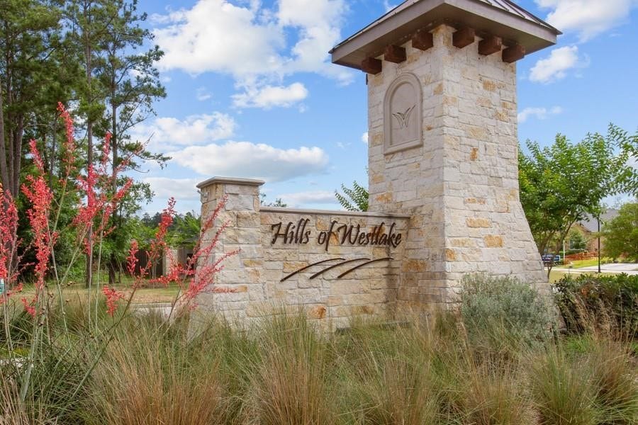 437 Summerset Landing Court, Conroe, TX 77304 437 Summerset Landing Court, Conroe, TX 77304
