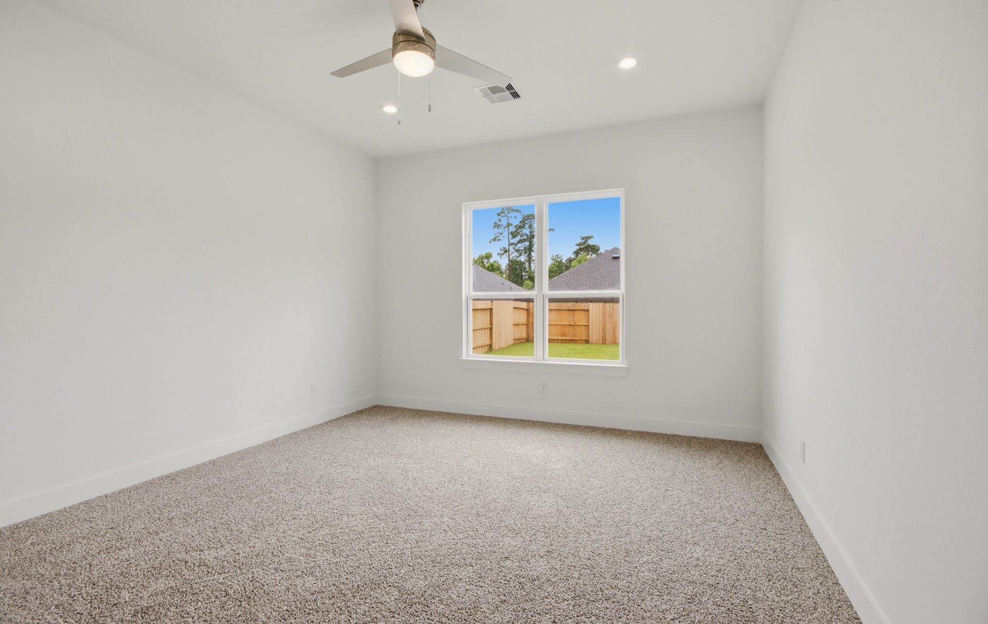 437 Summerset Landing Court, Conroe, TX 77304 437 Summerset Landing Court, Conroe, TX 77304