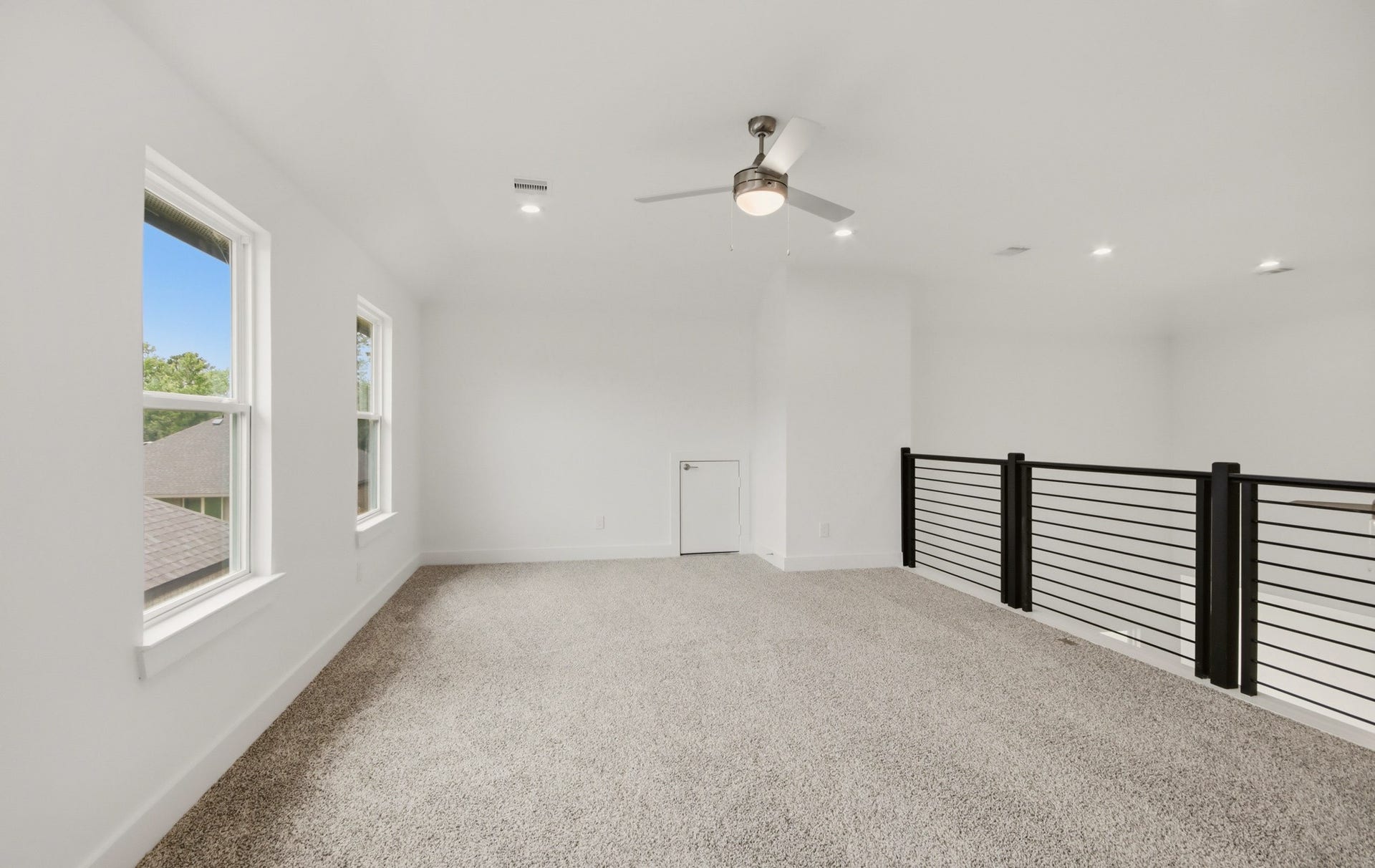 437 Summerset Landing Court, Conroe, TX 77304 437 Summerset Landing Court, Conroe, TX 77304