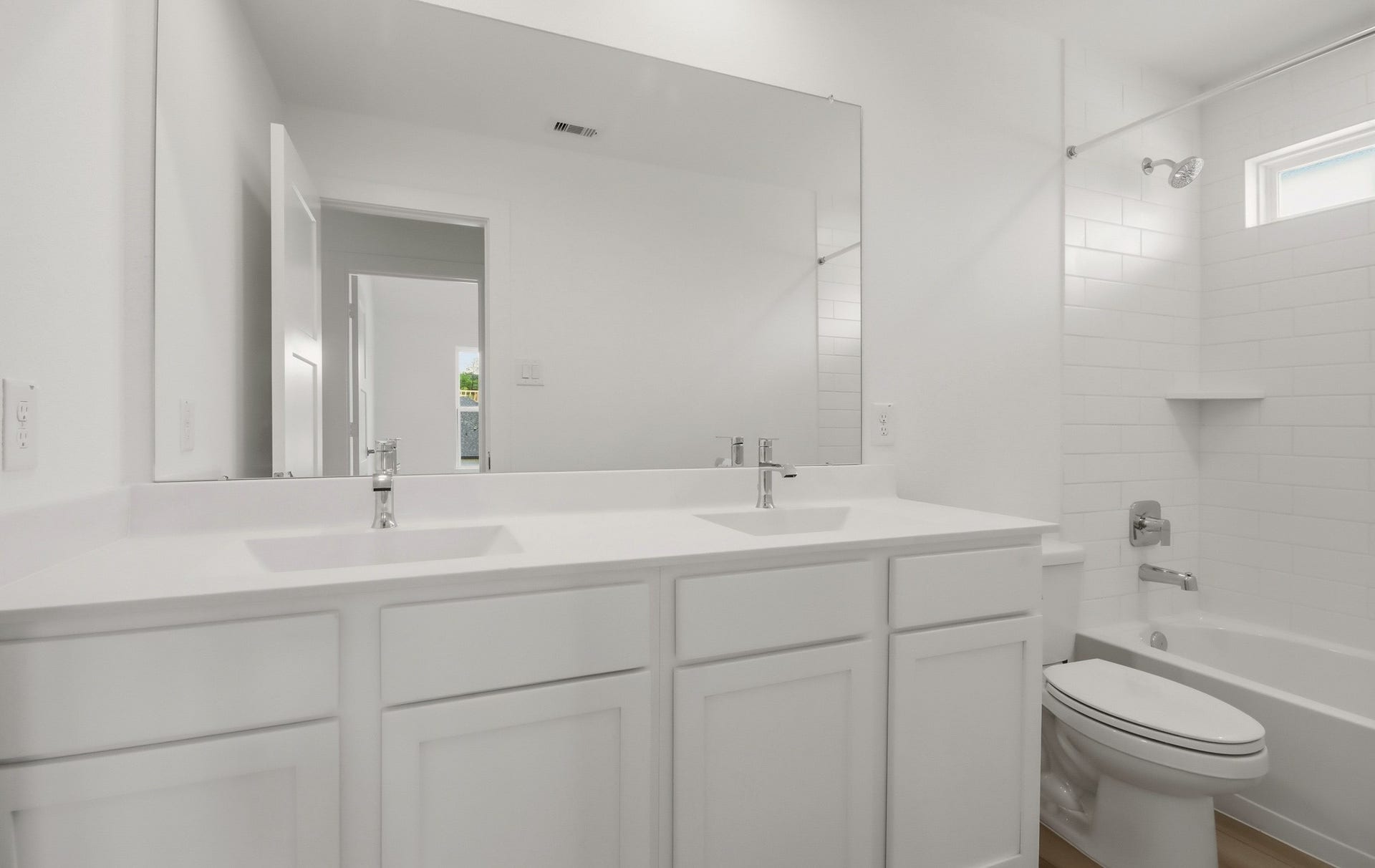 437 Summerset Landing Court, Conroe, TX 77304 437 Summerset Landing Court, Conroe, TX 77304