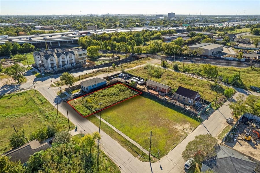 Property photo for 2708 Mills Street, Houston, TX