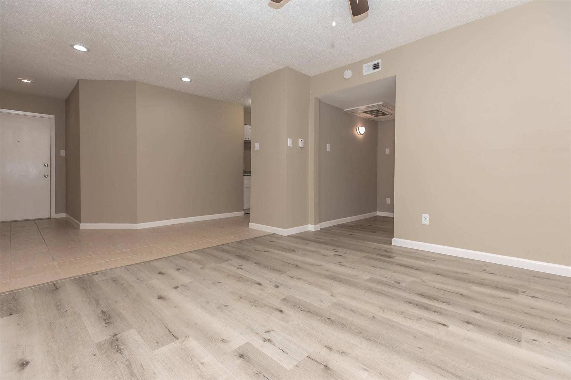 9707 Timberside Drive, #20, Houston, TX 77025 9707 Timberside Drive, #20, Houston, TX 77025