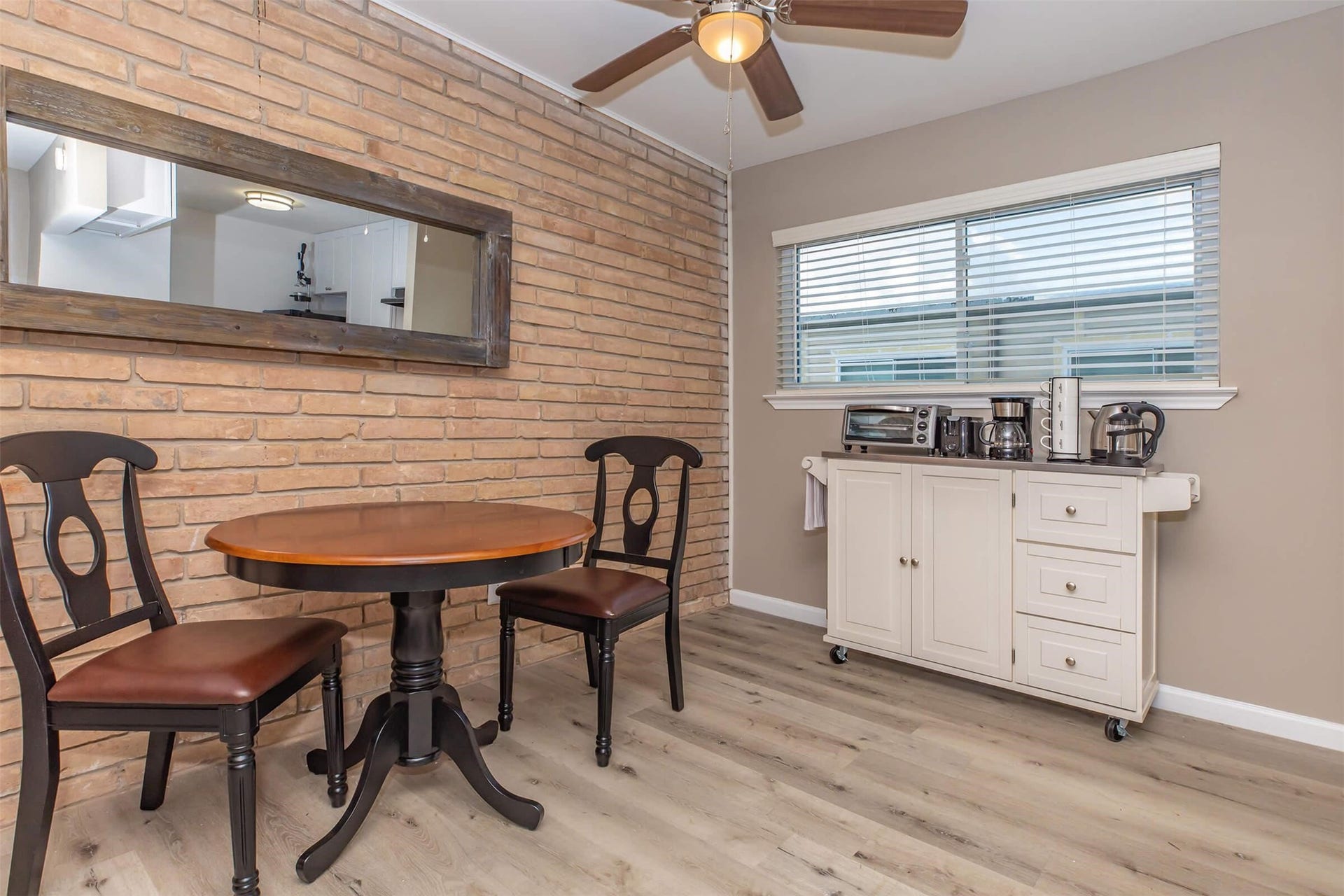 9707 Timberside Drive, #20, Houston, TX 77025 9707 Timberside Drive, #20, Houston, TX 77025