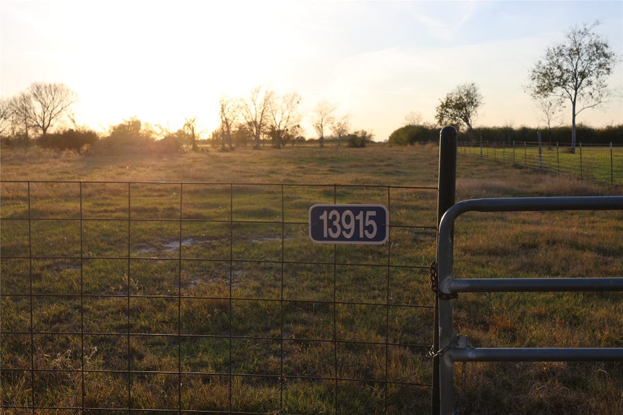 Property photo for 13915 SCHMIDT ROAD, Hempstead, TX