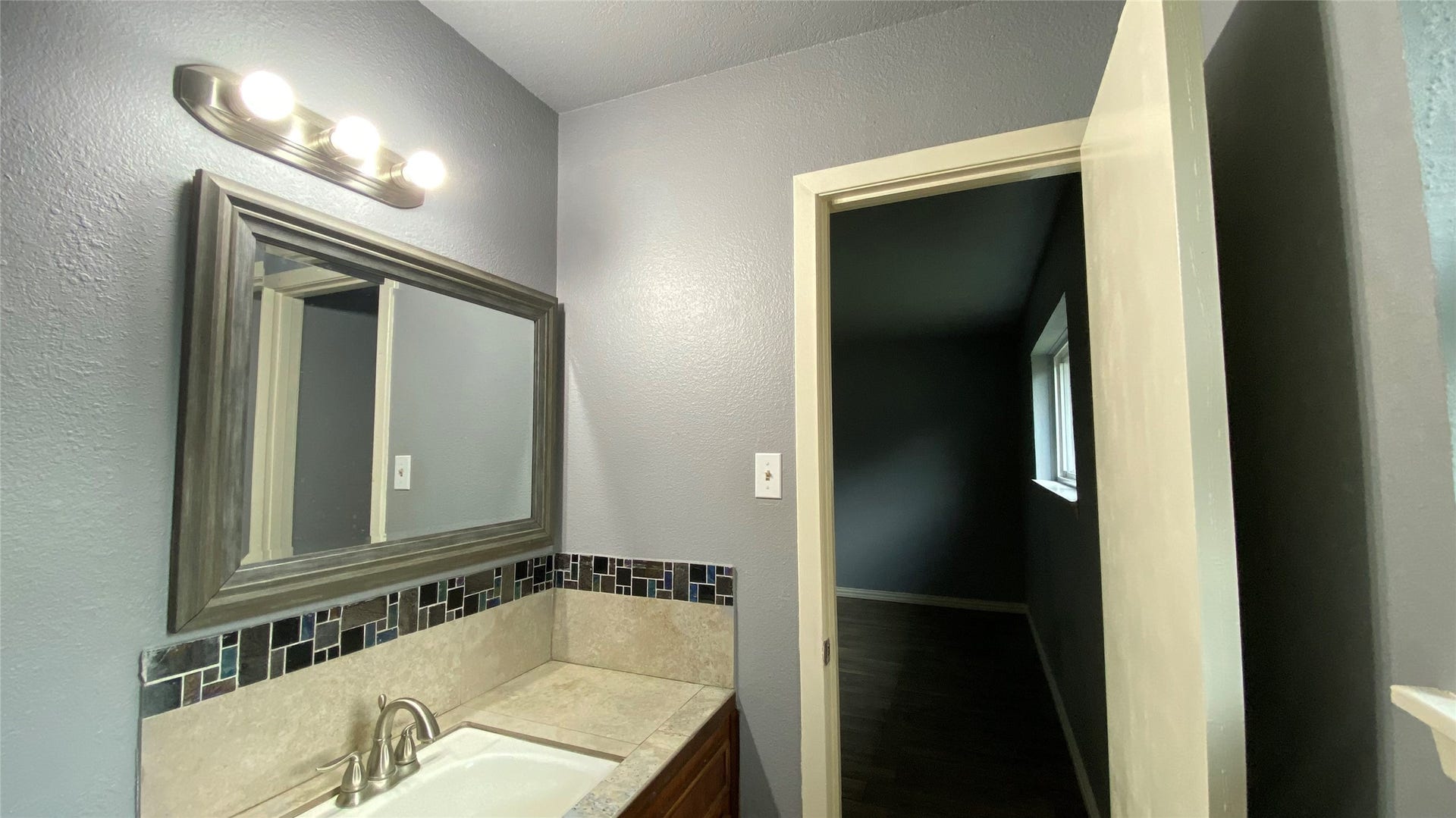 11910 Hunkler Drive, Houston, TX 77047