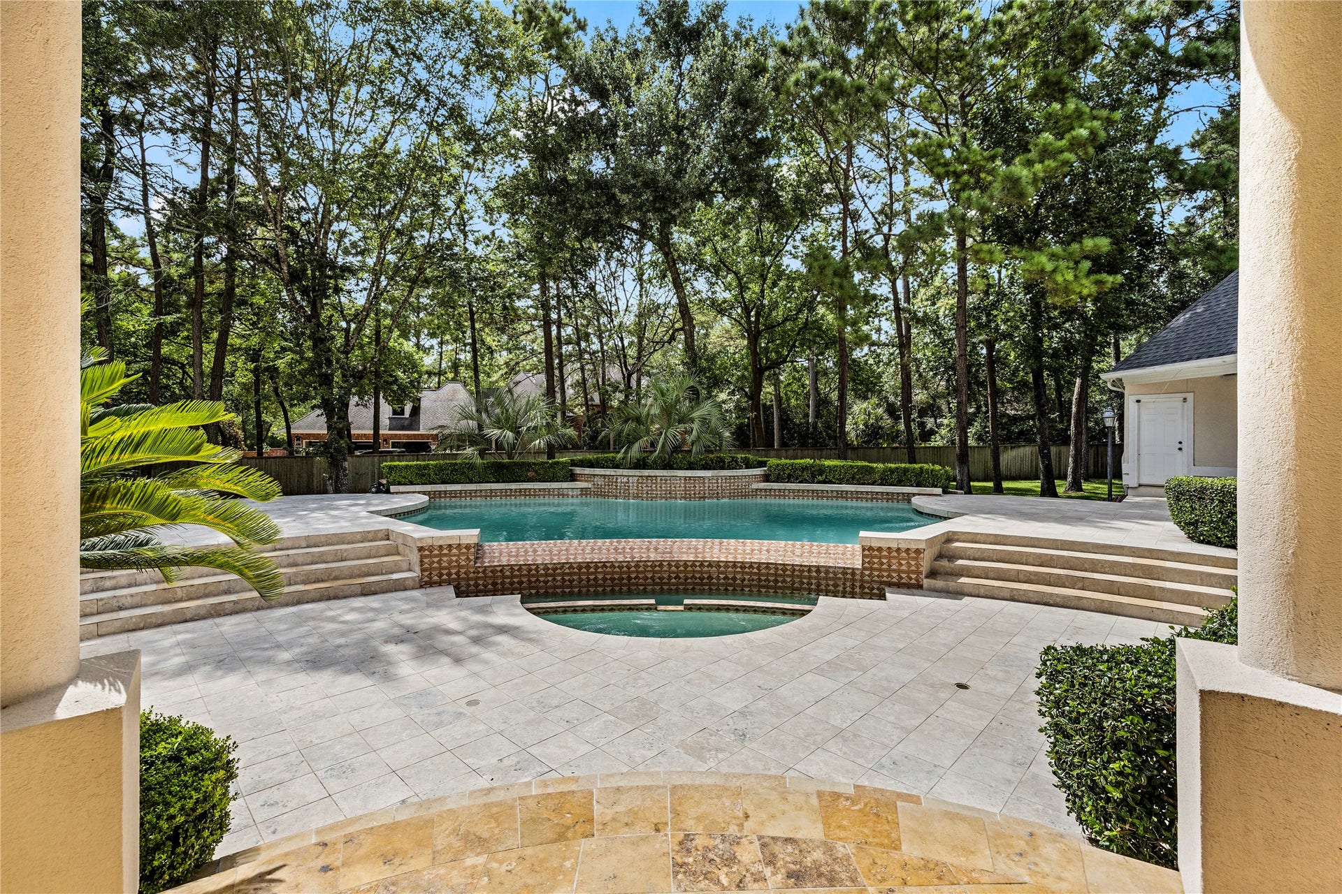 3 N Benton Woods Circle, The Woodlands, TX 77382