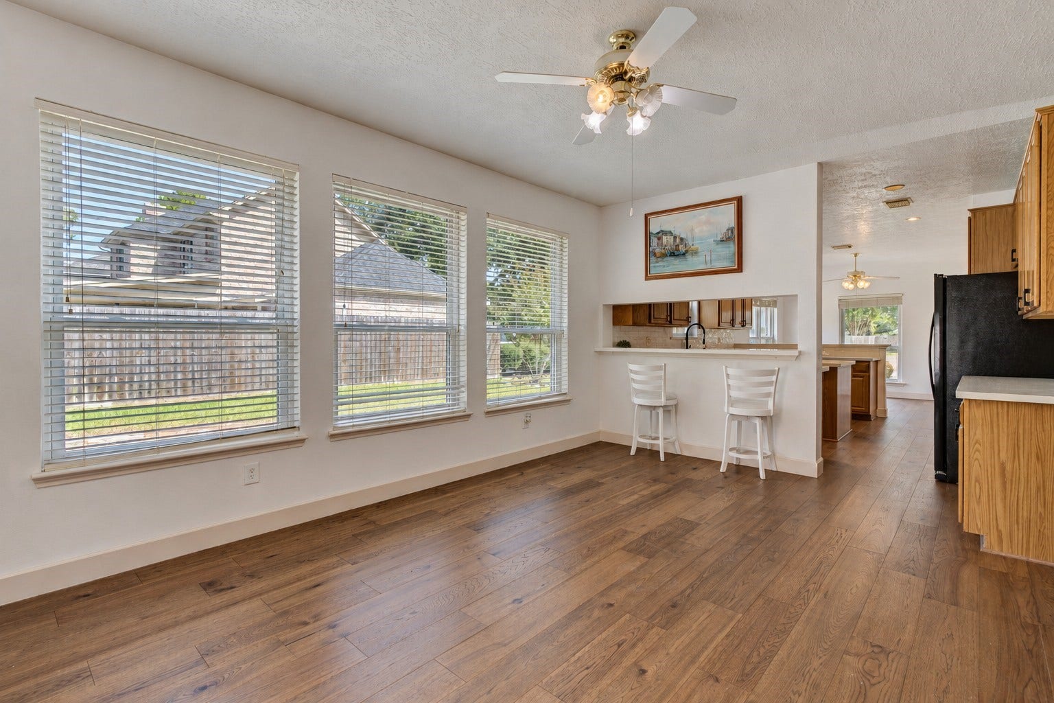 304 Melodywood Drive, Friendswood, TX 77546 304 Melodywood Drive, Friendswood, TX 77546