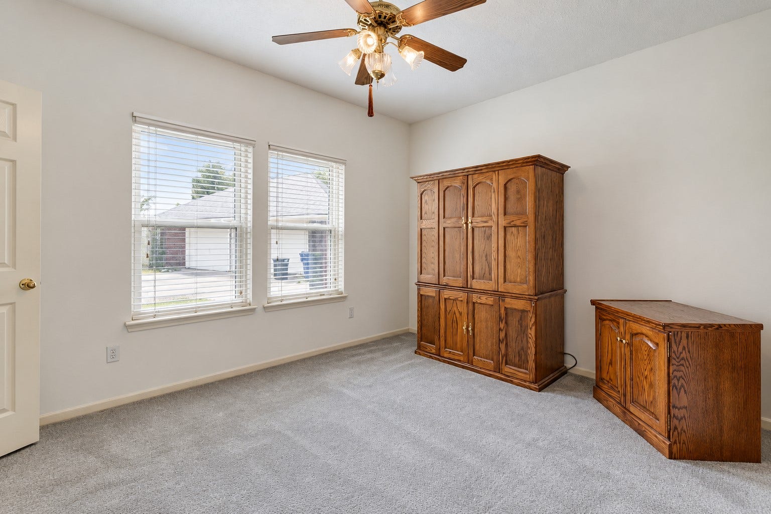 304 Melodywood Drive, Friendswood, TX 77546 304 Melodywood Drive, Friendswood, TX 77546