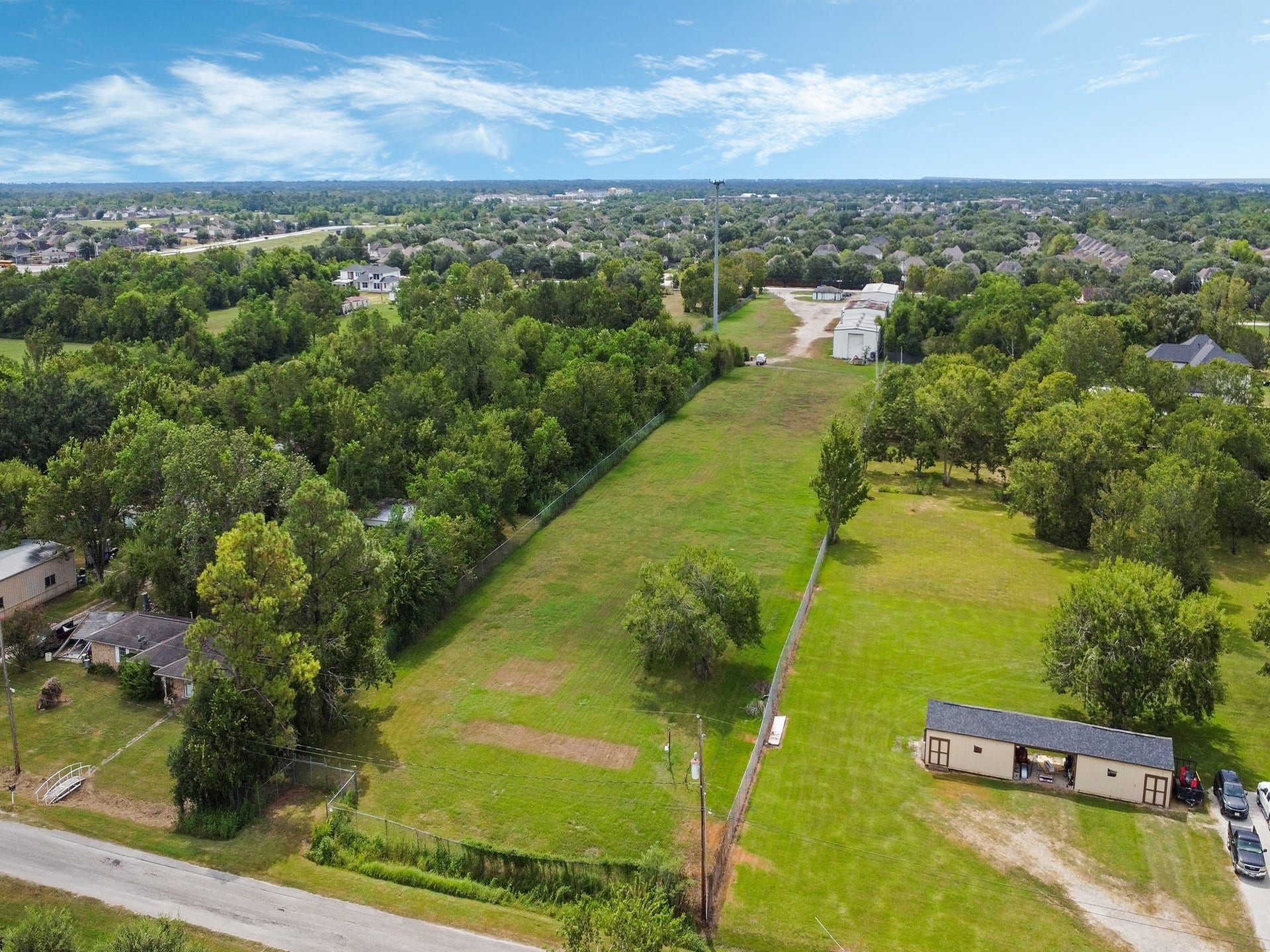 3149 Harkey Road, Pearland, TX 77584 3149 Harkey Road, Pearland, TX 77584