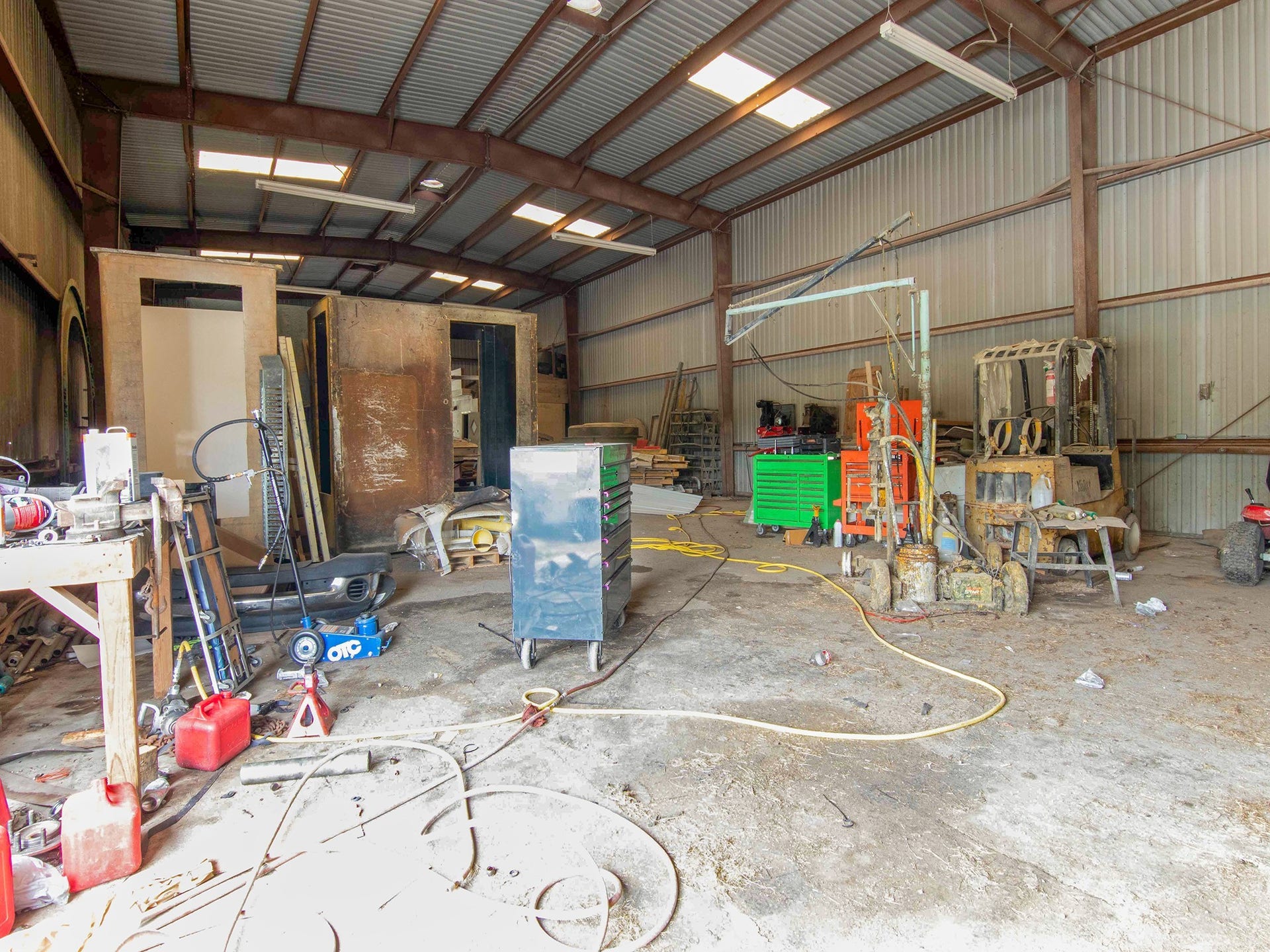 3149 Harkey Road, Pearland, TX 77584 3149 Harkey Road, Pearland, TX 77584