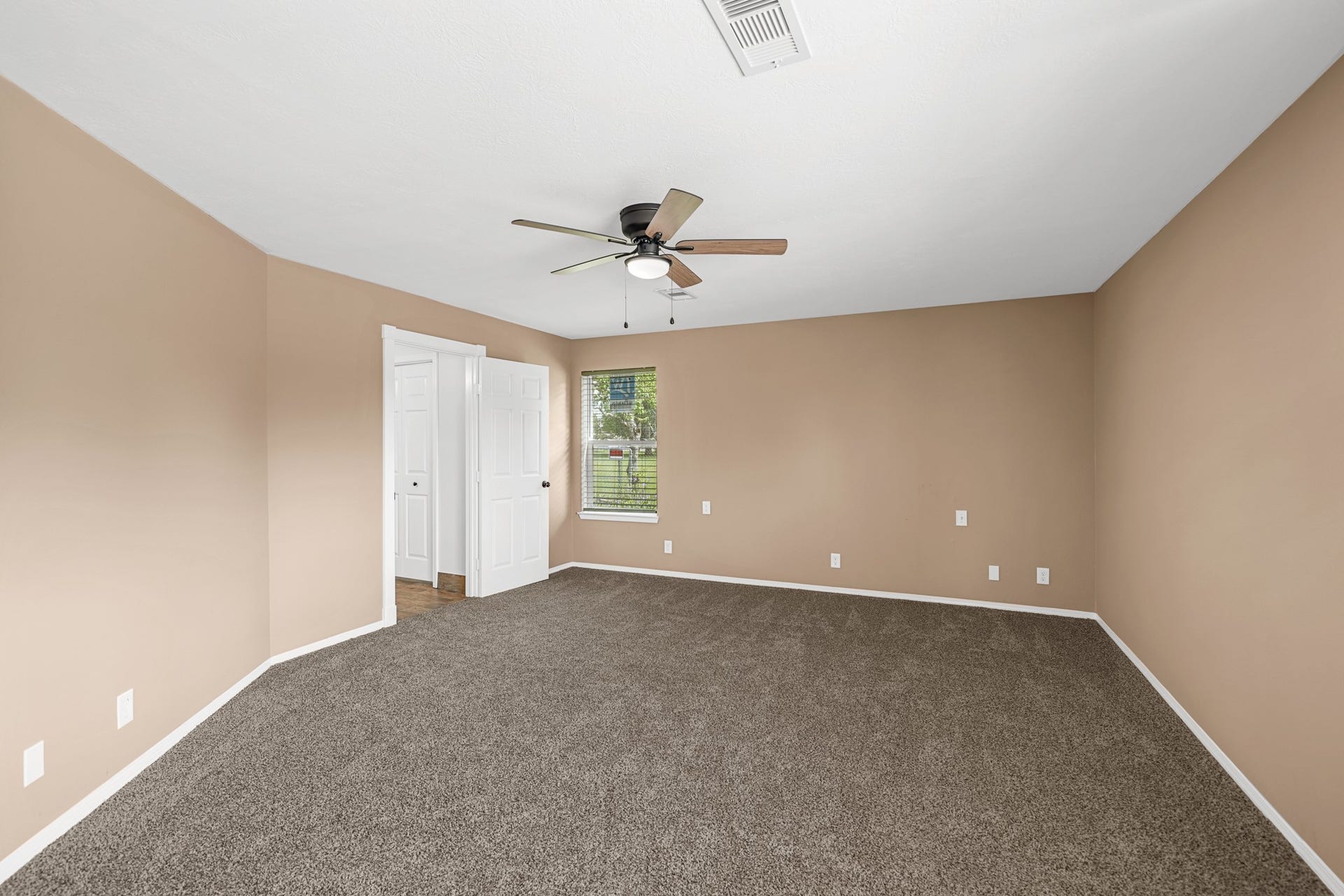 4435 S Tower Road, Santa Fe, TX 77517 4435 S Tower Road, Santa Fe, TX 77517