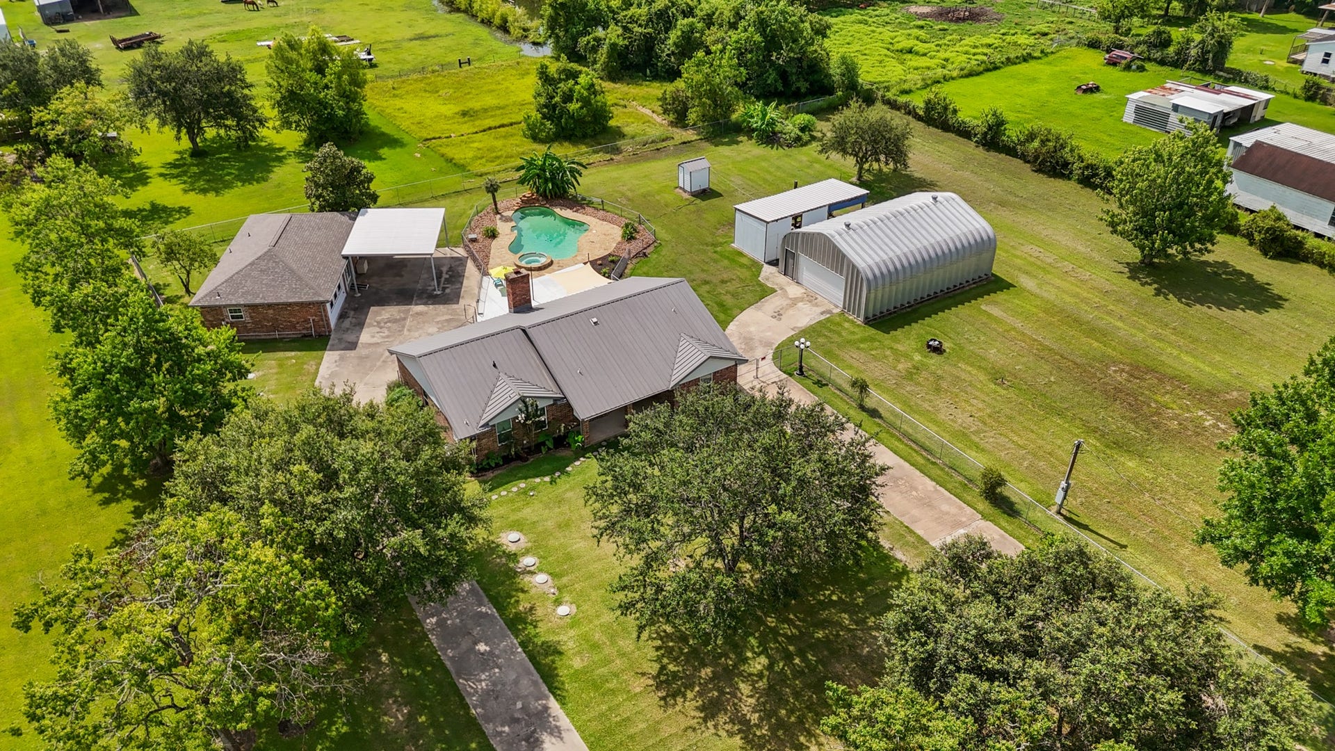 4435 S Tower Road, Santa Fe, TX 77517 4435 S Tower Road, Santa Fe, TX 77517