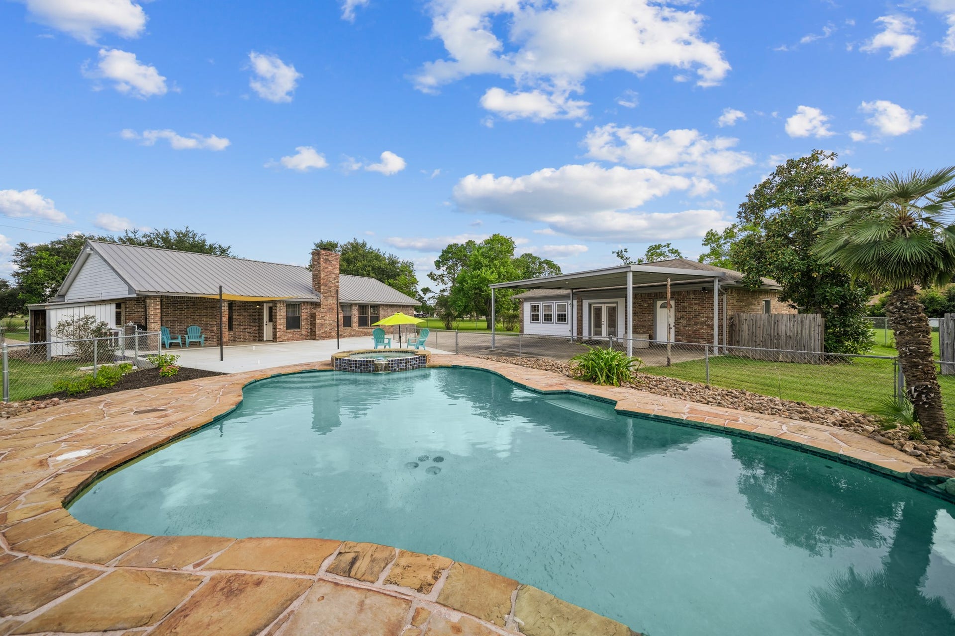 4435 S Tower Road, Santa Fe, TX 77517 4435 S Tower Road, Santa Fe, TX 77517