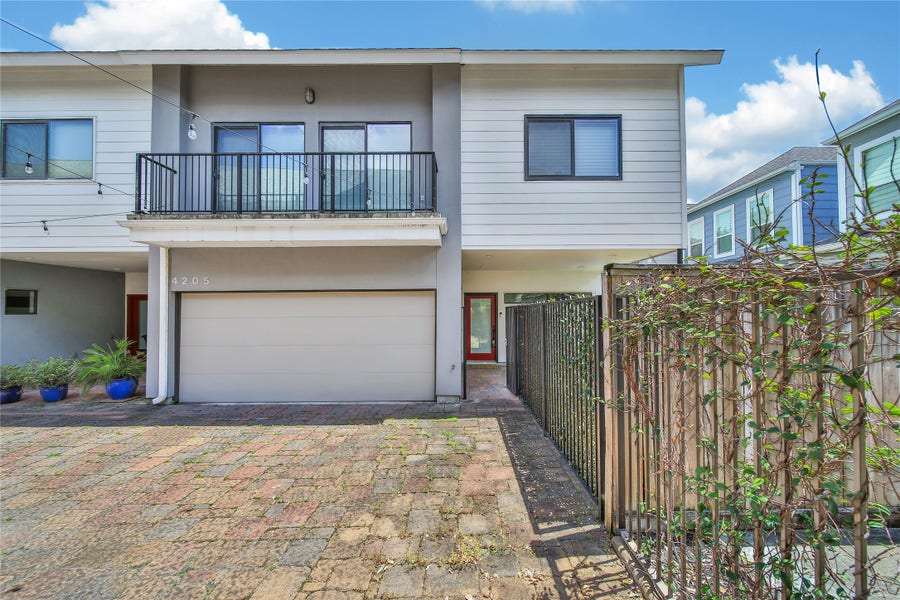 Property photo for 4205 Eigel Street, Houston, TX