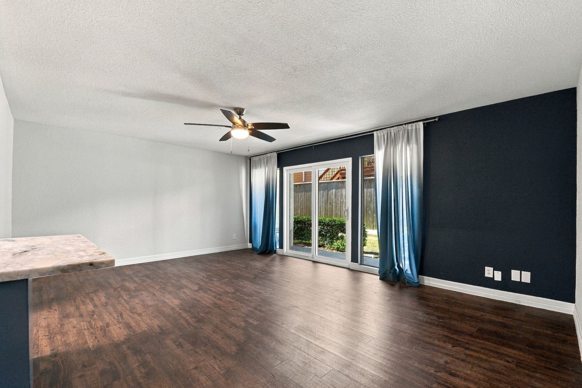14777 Wunderlich Drive, #413, Houston, TX 77069 There are a lot of wall space in the open living room as well, so it is easy to design your layout!