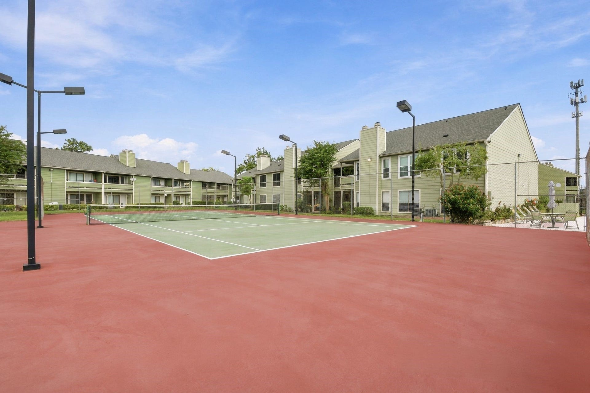 14777 Wunderlich Drive, #413, Houston, TX 77069 There are great tennis courts in the area by the pool and BBQ's - plan an outing day to enjoy everything.
