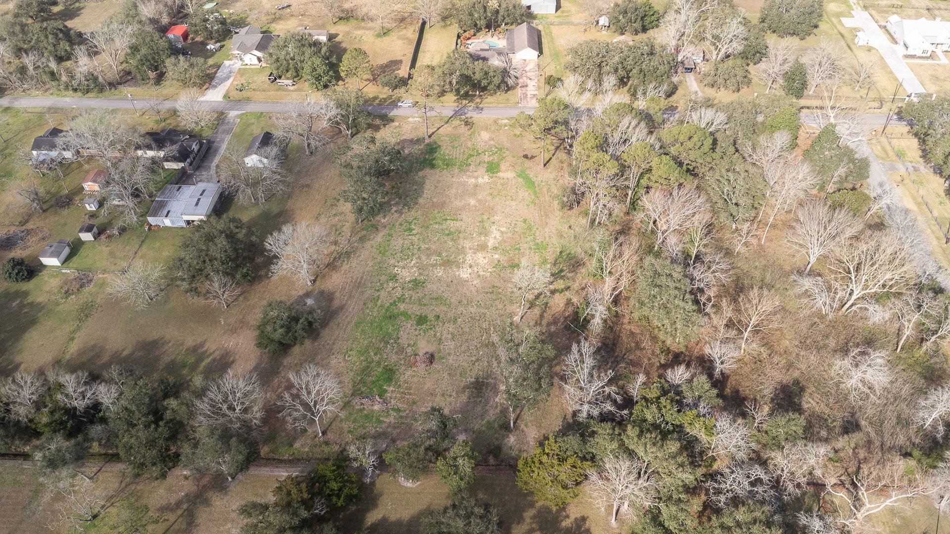 4813 S Elm Avenue, Santa Fe, TX 77517 4813 S Elm Avenue, Santa Fe, TX 77517