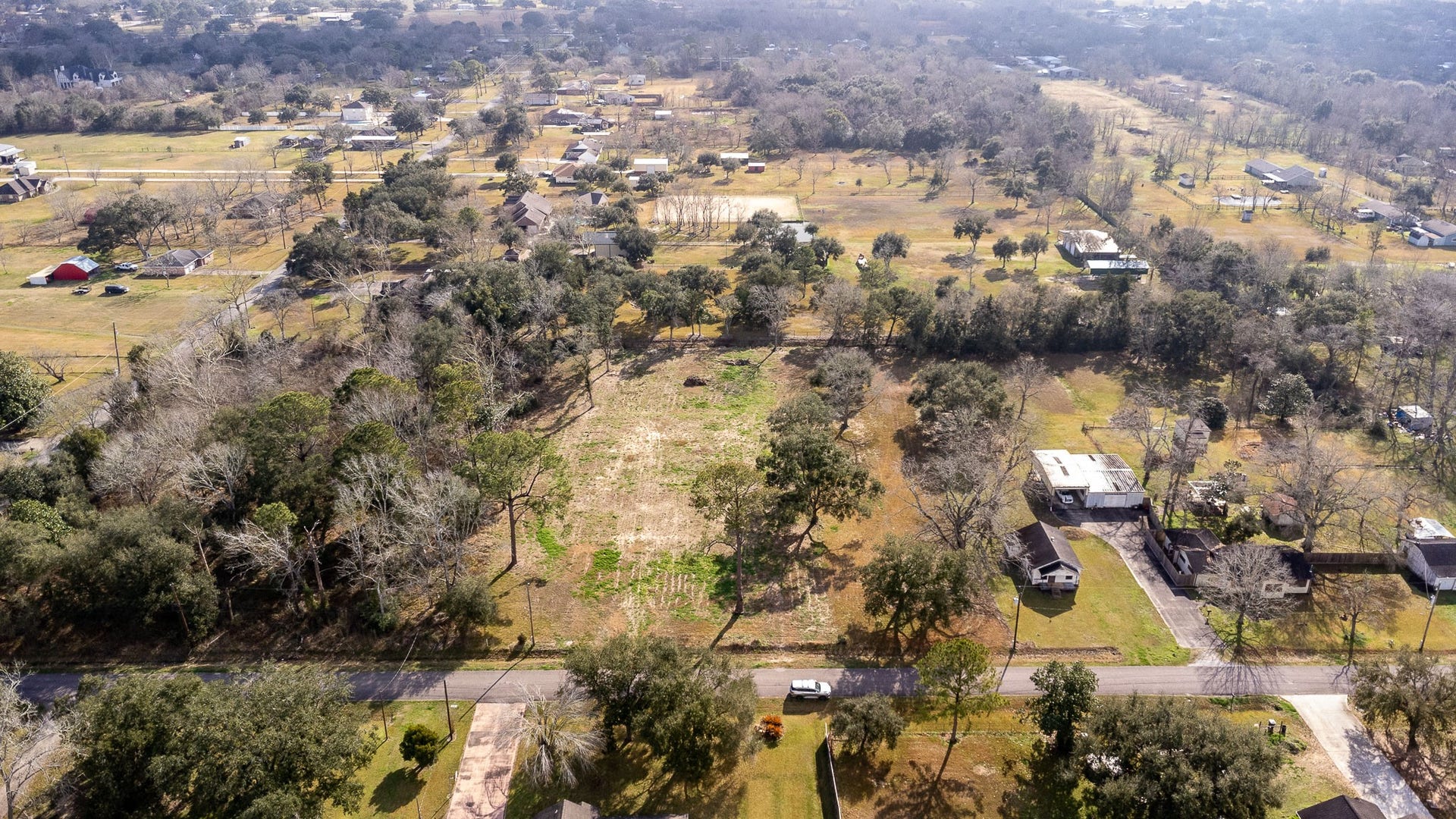 4813 S Elm Avenue, Santa Fe, TX 77517 4813 S Elm Avenue, Santa Fe, TX 77517