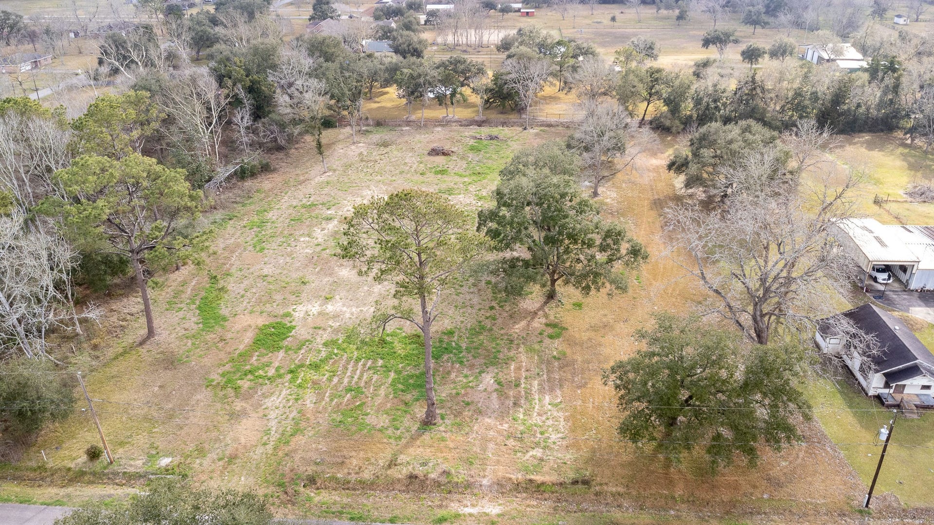 4813 S Elm Avenue, Santa Fe, TX 77517 4813 S Elm Avenue, Santa Fe, TX 77517