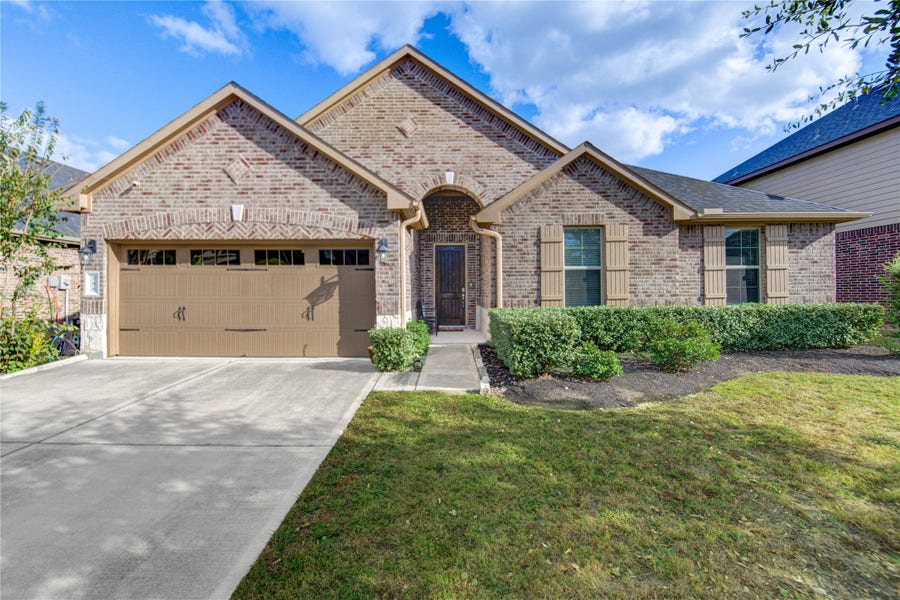 Property photo for 506 Richfish Run Drive, Rosenberg, TX
