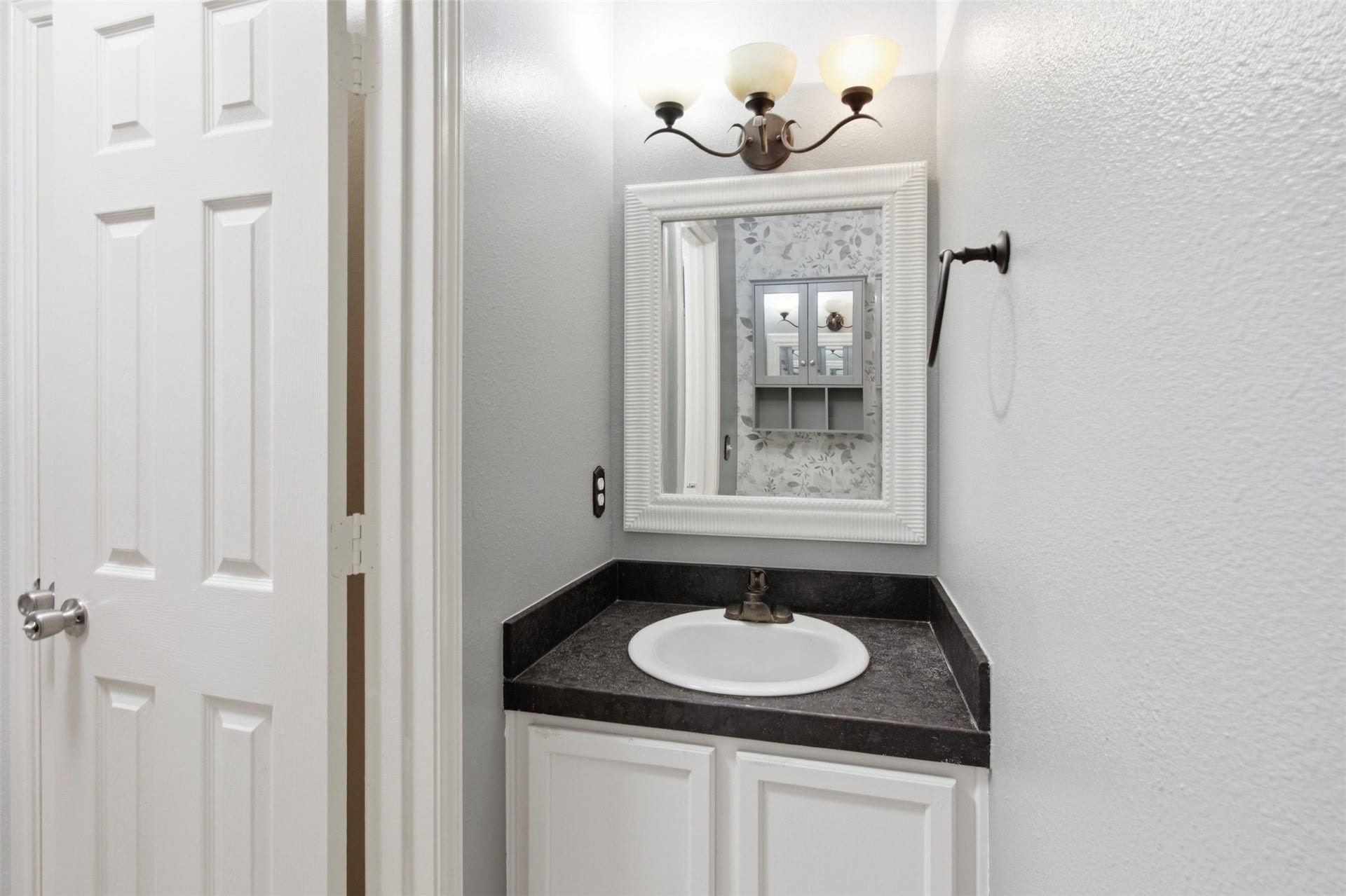 17311 Shadow Ledge Drive, Houston, TX 77095 17311 Shadow Ledge Drive, Houston, TX 77095