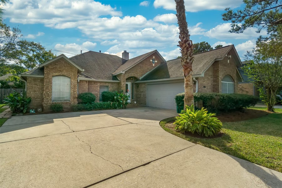 Property photo for 1110 Mabry Mill Road, Houston, TX
