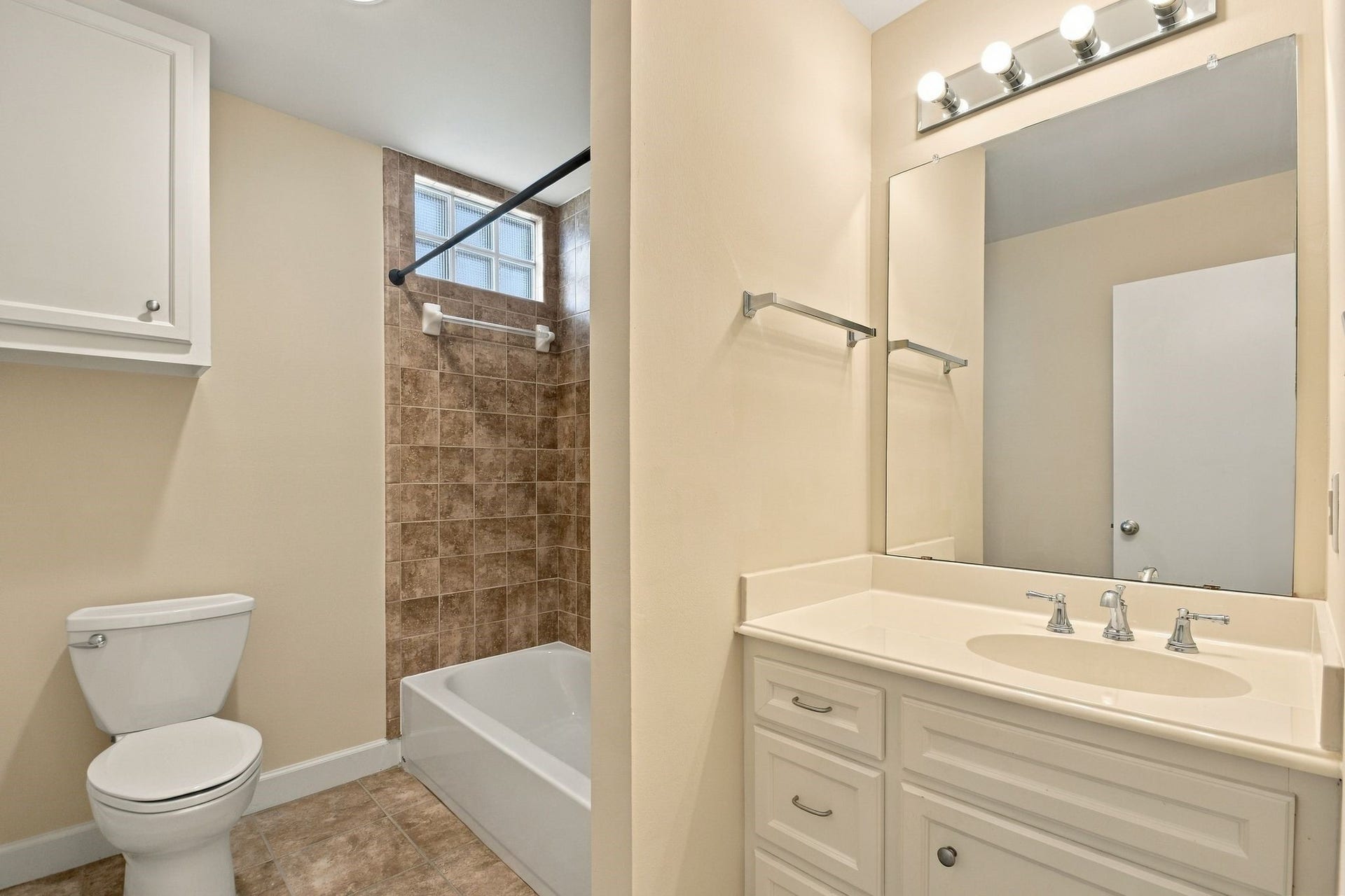 648 Westcross Street, #805, Houston, TX 77018 648 Westcross Street, #805, Houston, TX 77018
