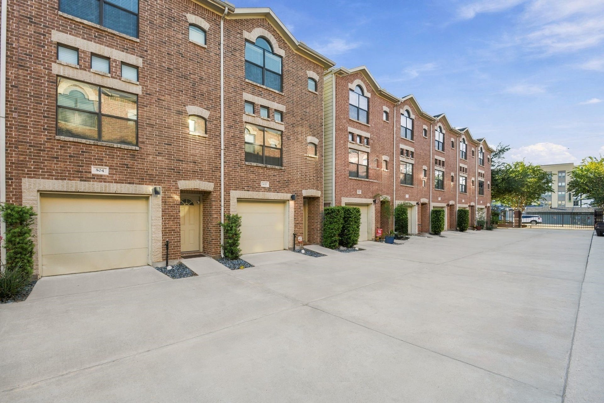 648 Westcross Street, #805, Houston, TX 77018 648 Westcross Street, #805, Houston, TX 77018