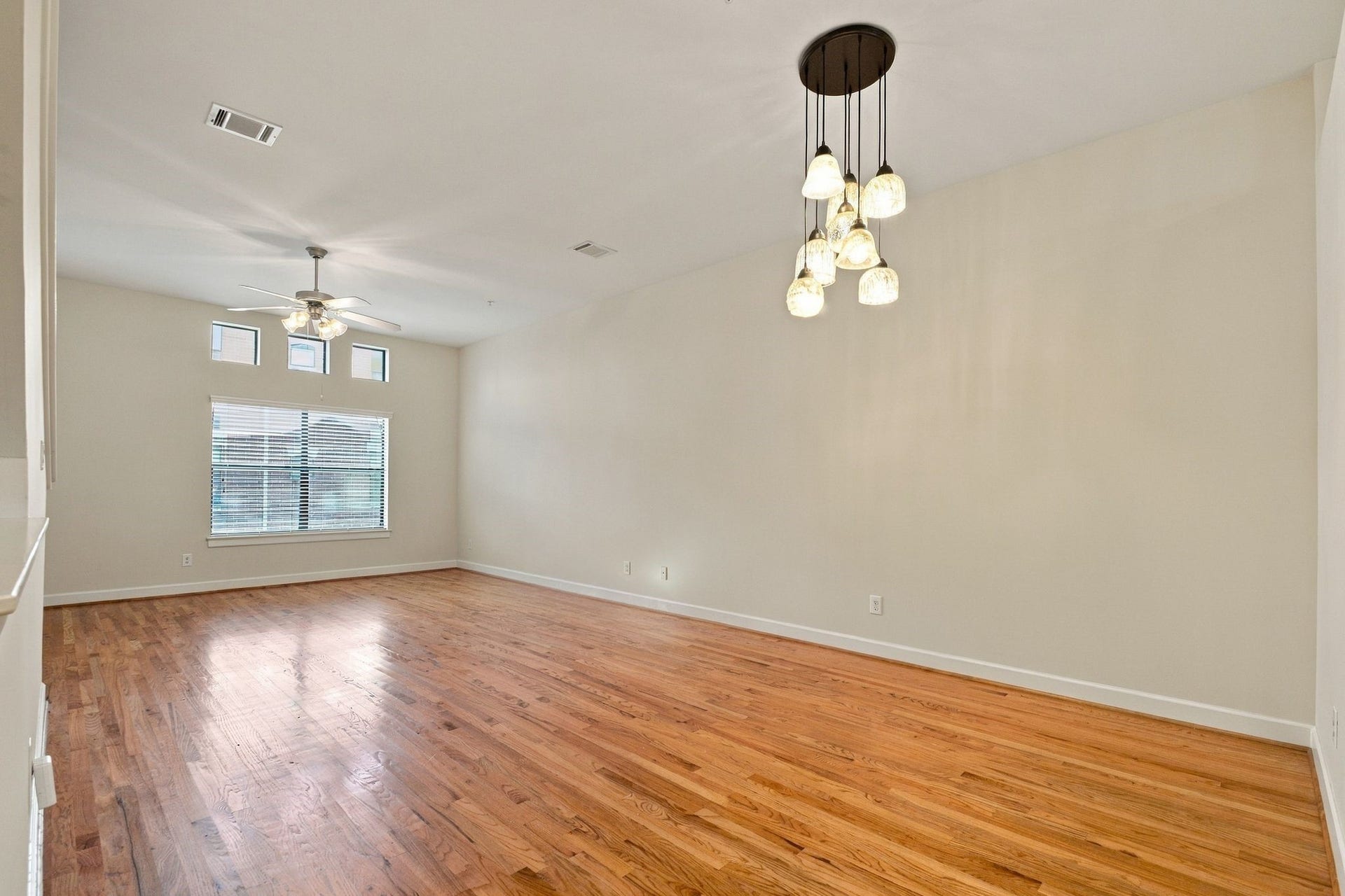 648 Westcross Street, #805, Houston, TX 77018 648 Westcross Street, #805, Houston, TX 77018