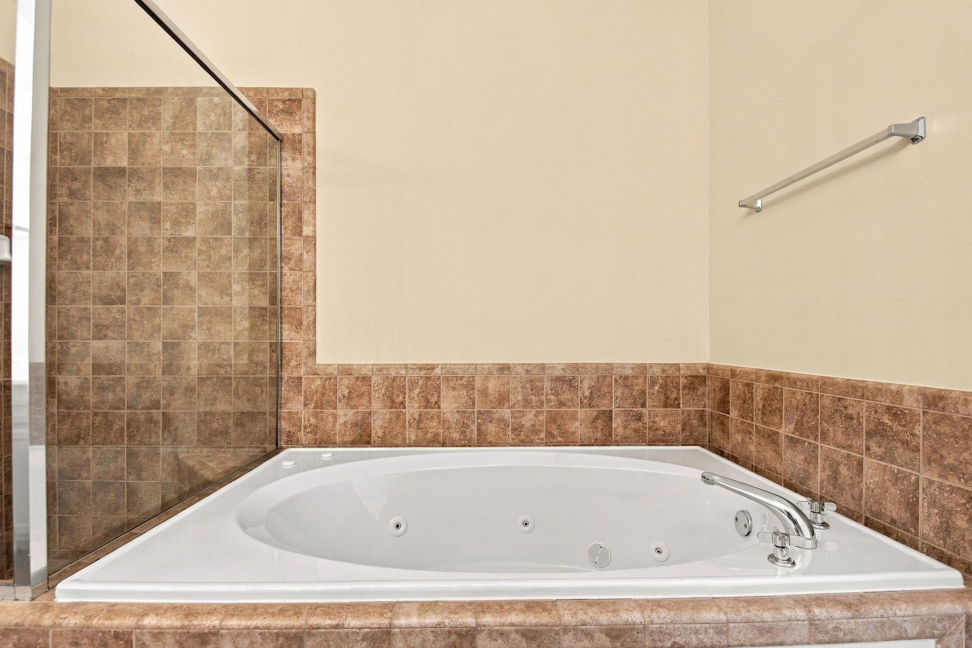 648 Westcross Street, #805, Houston, TX 77018 648 Westcross Street, #805, Houston, TX 77018