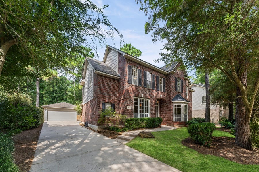 Property photo for 92 W Sandalbranch Circle, The Woodlands, TX
