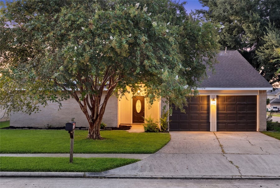Property photo for 2723 Goldspring Lane, Spring, TX