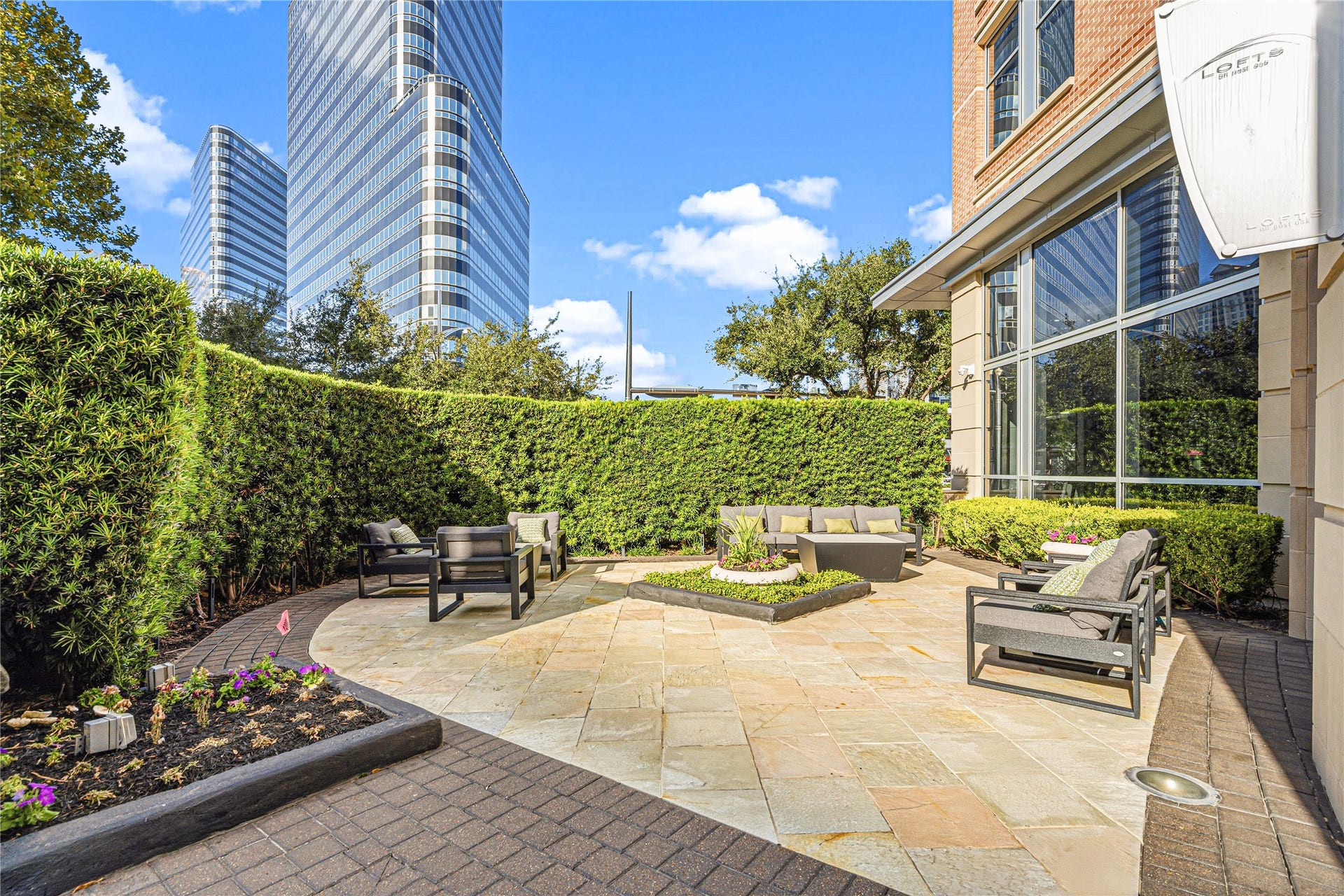 1901 Post Oak Boulevard, #3601, Houston, TX 77056 1901 Post Oak Boulevard, #3601, Houston, TX 77056