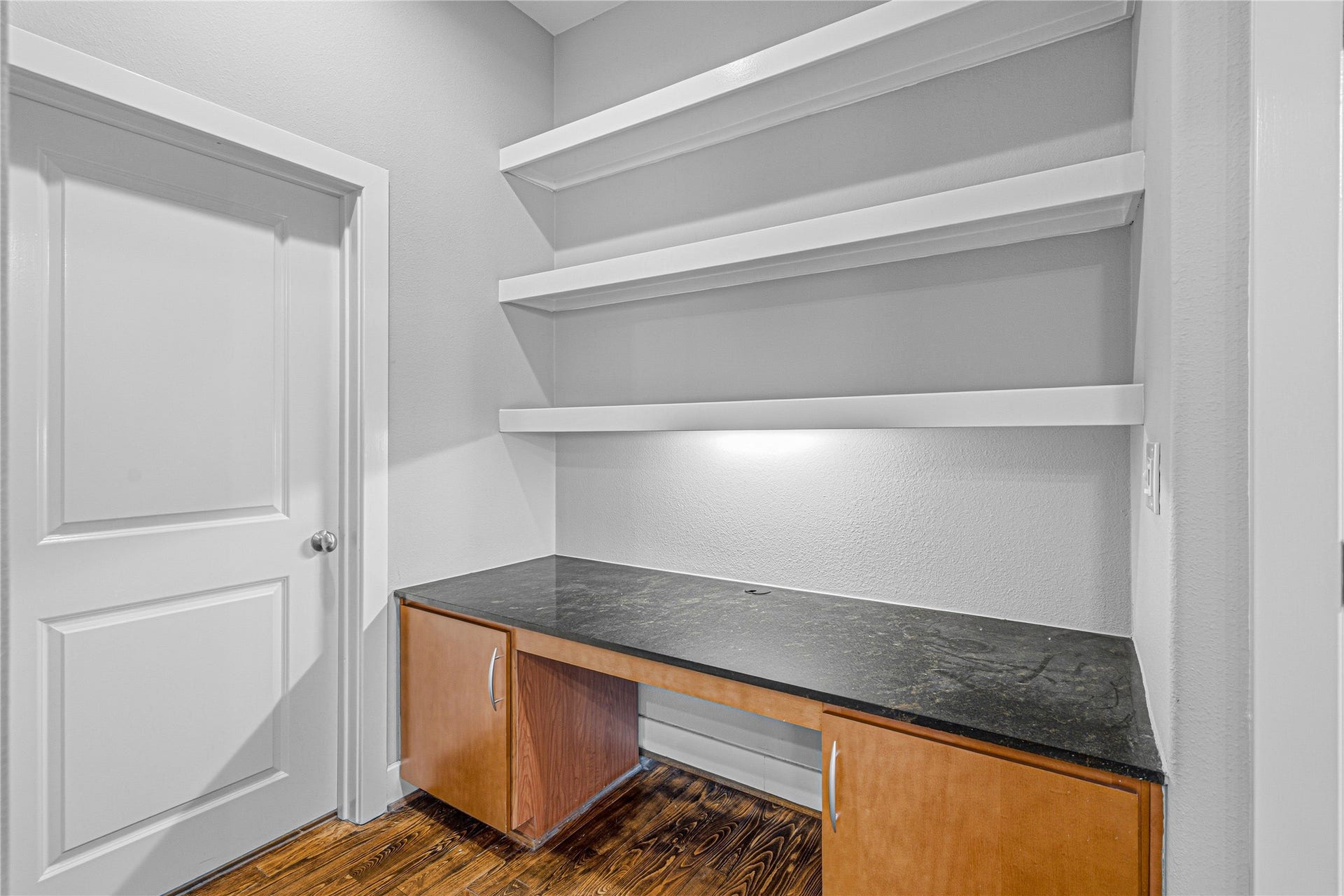 1901 Post Oak Boulevard, #3601, Houston, TX 77056 1901 Post Oak Boulevard, #3601, Houston, TX 77056